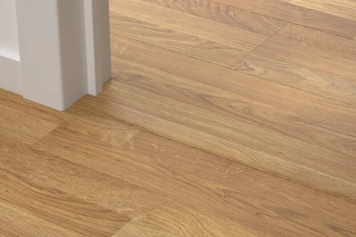 5-i-1 liste til laminatgulv - Elegant Oak, 3-strip, EI PALAUTUSTA!