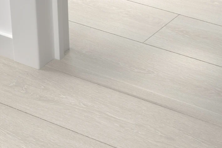 5-i-1 lista laminaattilattialle - Siberian Oak, EI PALAUTUSTA!
