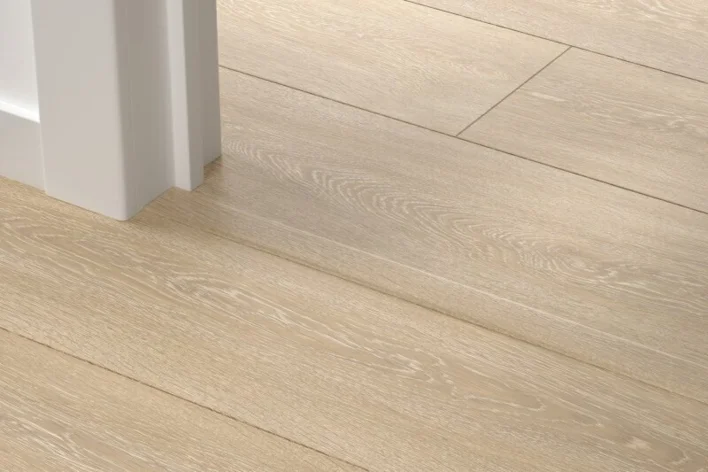 5-i-1 lista laminaattilattialle - Chalked Nordic Oak, EI PALAUTUSOIKEUTTA!