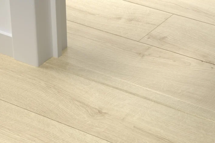 5-i-1 lista laminaattilattialle - Blonde Oak, EI PALAUTUSTA!