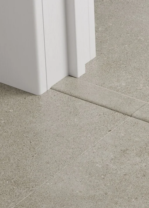 Isefjord 4-i-1 liste, Grey Gritty Stone