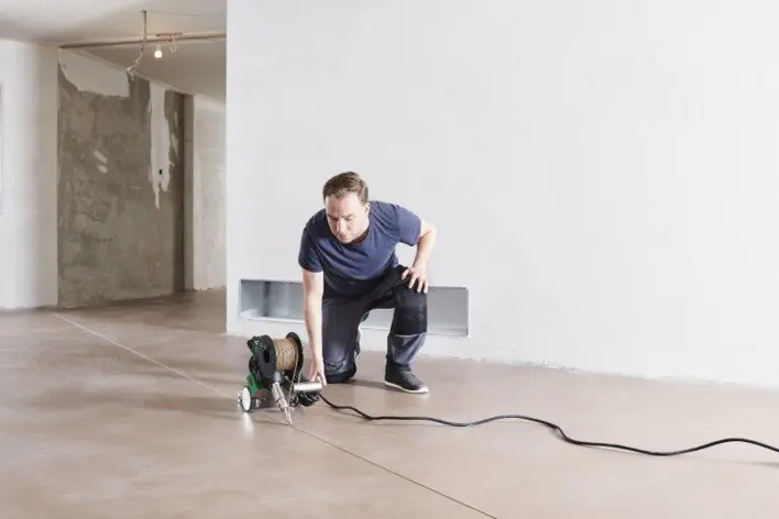Leister Minifloor drive, hitsausautomaatti 230V - Hitsain ei sisälly toimitukseen